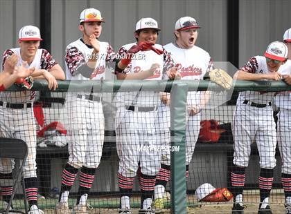 Thumbnail 1 in Era vs North Hopkins (Lindsay Tournament) photogallery.