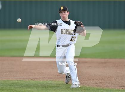 Thumbnail 3 in Era vs North Hopkins (Lindsay Tournament) photogallery.