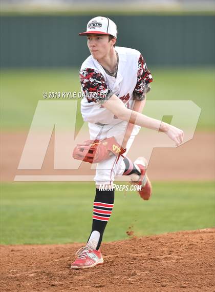 Thumbnail 3 in Era vs North Hopkins (Lindsay Tournament) photogallery.