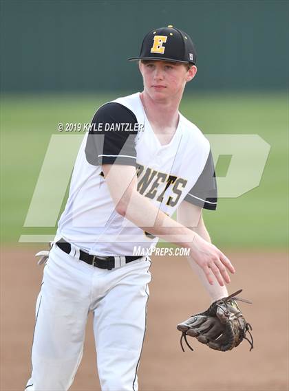 Thumbnail 3 in Era vs North Hopkins (Lindsay Tournament) photogallery.