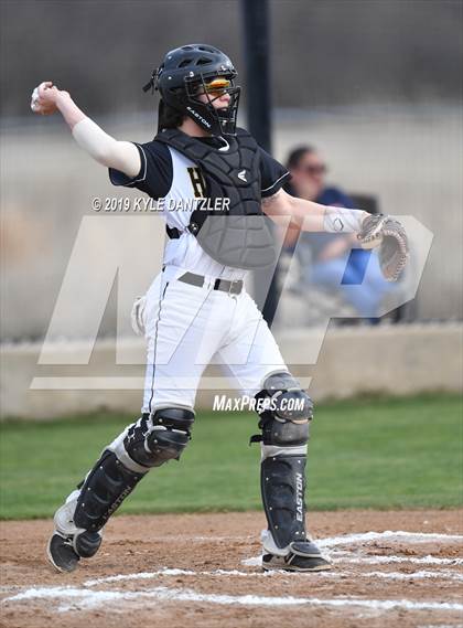 Thumbnail 3 in Era vs North Hopkins (Lindsay Tournament) photogallery.