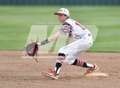 Thumbnail 1 in Era vs North Hopkins (Lindsay Tournament) photogallery.