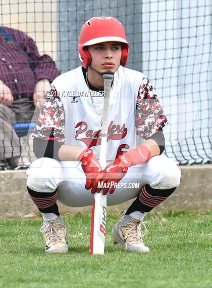 Thumbnail 3 in Era vs North Hopkins (Lindsay Tournament) photogallery.