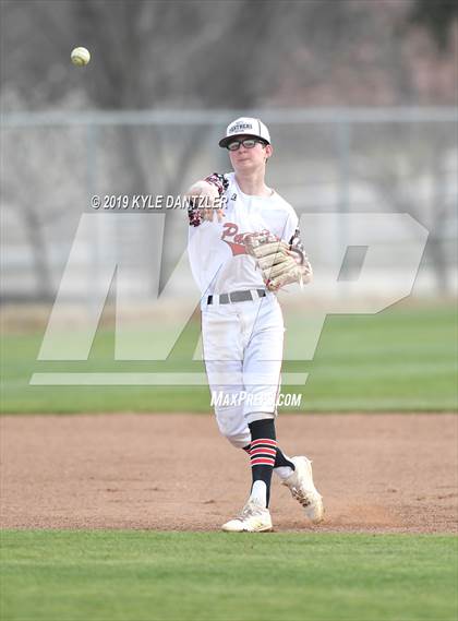 Thumbnail 2 in Era vs North Hopkins (Lindsay Tournament) photogallery.