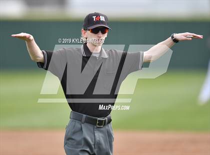 Thumbnail 3 in Era vs North Hopkins (Lindsay Tournament) photogallery.