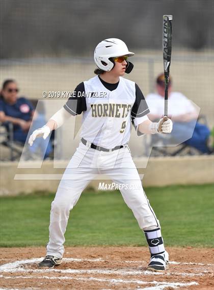 Thumbnail 3 in Era vs North Hopkins (Lindsay Tournament) photogallery.
