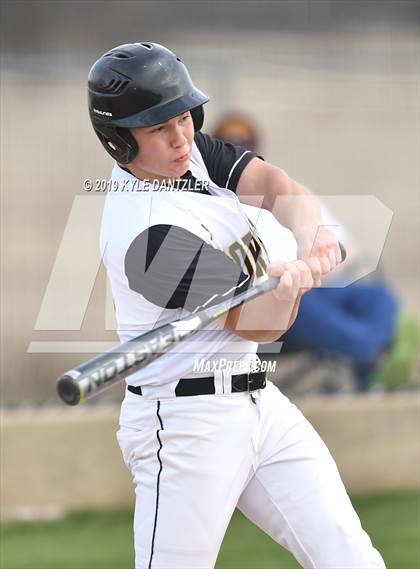 Thumbnail 2 in Era vs North Hopkins (Lindsay Tournament) photogallery.