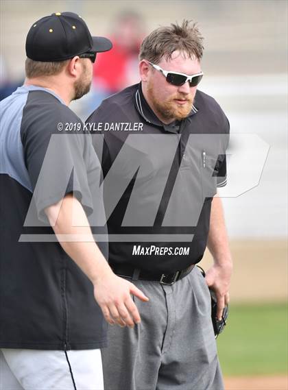 Thumbnail 3 in Era vs North Hopkins (Lindsay Tournament) photogallery.