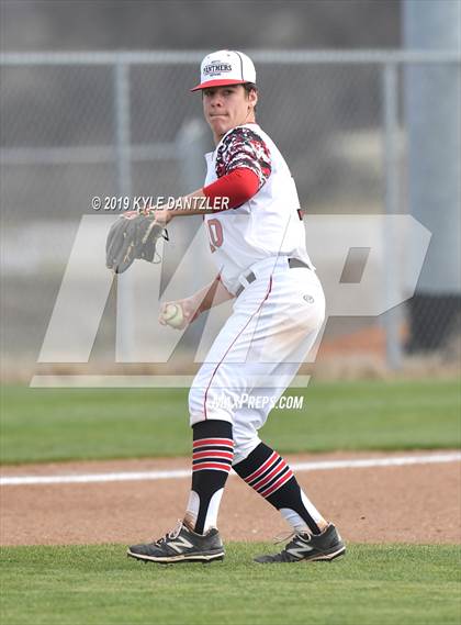 Thumbnail 3 in Era vs North Hopkins (Lindsay Tournament) photogallery.