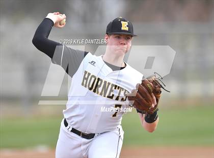 Thumbnail 1 in Era vs North Hopkins (Lindsay Tournament) photogallery.