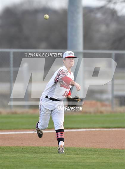 Thumbnail 2 in Era vs North Hopkins (Lindsay Tournament) photogallery.