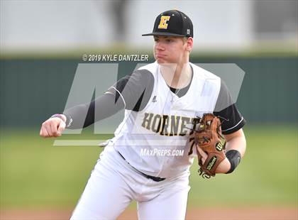 Thumbnail 2 in Era vs North Hopkins (Lindsay Tournament) photogallery.