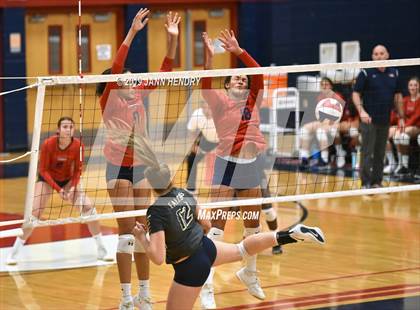 Thumbnail 1 in Foothill @ Coronado photogallery.