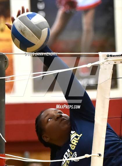 Thumbnail 2 in Foothill @ Coronado photogallery.