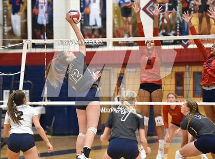 Thumbnail 2 in Foothill @ Coronado photogallery.