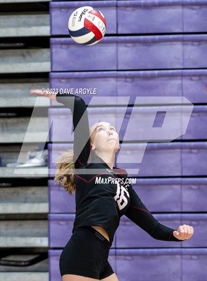 Thumbnail 2 in Viewmont vs. Highland (Riverton Fall Classic) photogallery.