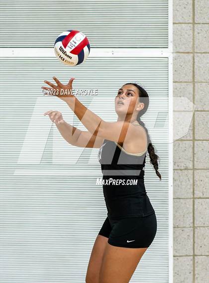 Thumbnail 2 in Viewmont vs. Highland (Riverton Fall Classic) photogallery.