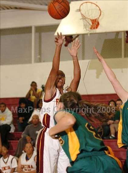 Thumbnail 3 in Rio Americano @ Encina photogallery.