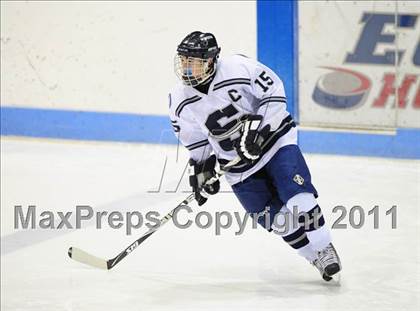 Thumbnail 1 in Windsor/East Granby/Avon vs. Staples/Weston/Shelton (CIAC Division 3 Semifinal) photogallery.