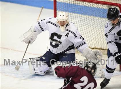 Thumbnail 1 in Windsor/East Granby/Avon vs. Staples/Weston/Shelton (CIAC Division 3 Semifinal) photogallery.