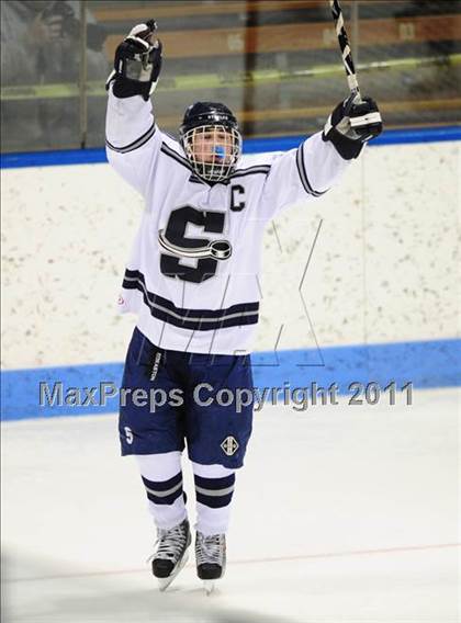 Thumbnail 3 in Windsor/East Granby/Avon vs. Staples/Weston/Shelton (CIAC Division 3 Semifinal) photogallery.