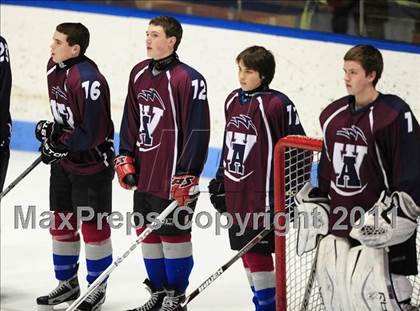 Thumbnail 3 in Windsor/East Granby/Avon vs. Staples/Weston/Shelton (CIAC Division 3 Semifinal) photogallery.