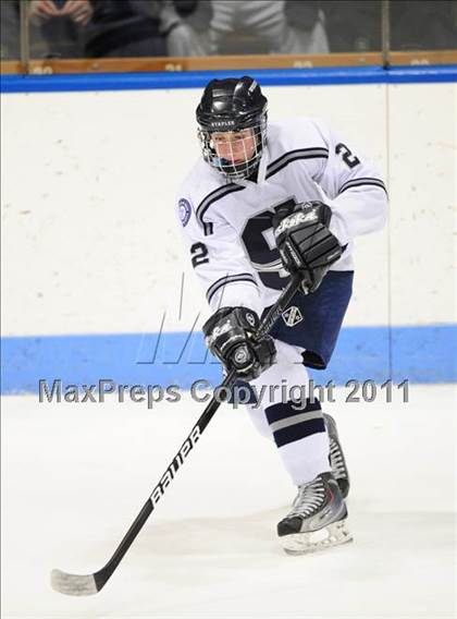 Thumbnail 3 in Windsor/East Granby/Avon vs. Staples/Weston/Shelton (CIAC Division 3 Semifinal) photogallery.