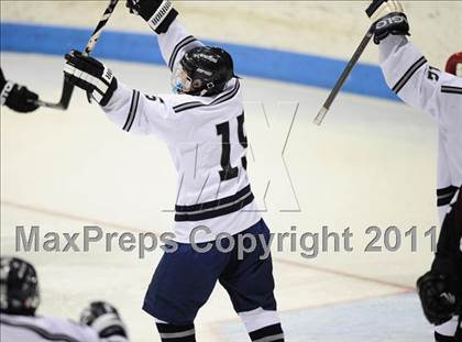 Thumbnail 1 in Windsor/East Granby/Avon vs. Staples/Weston/Shelton (CIAC Division 3 Semifinal) photogallery.