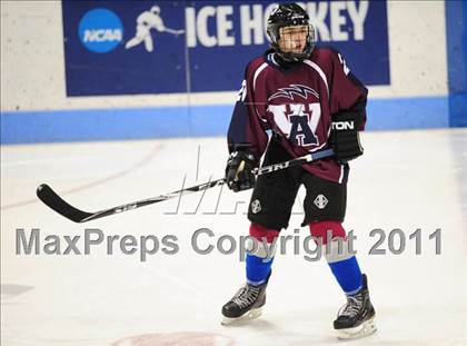 Thumbnail 2 in Windsor/East Granby/Avon vs. Staples/Weston/Shelton (CIAC Division 3 Semifinal) photogallery.