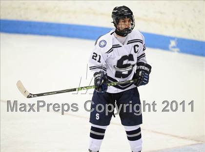 Thumbnail 1 in Windsor/East Granby/Avon vs. Staples/Weston/Shelton (CIAC Division 3 Semifinal) photogallery.