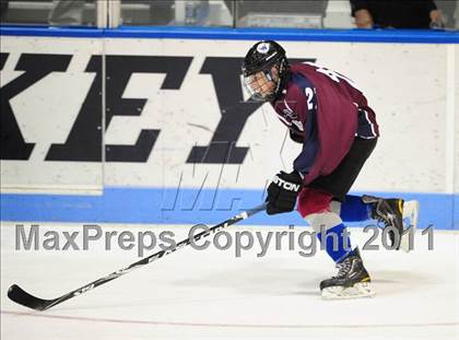Thumbnail 2 in Windsor/East Granby/Avon vs. Staples/Weston/Shelton (CIAC Division 3 Semifinal) photogallery.