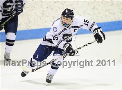 Thumbnail 1 in Windsor/East Granby/Avon vs. Staples/Weston/Shelton (CIAC Division 3 Semifinal) photogallery.