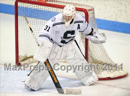 Thumbnail 3 in Windsor/East Granby/Avon vs. Staples/Weston/Shelton (CIAC Division 3 Semifinal) photogallery.