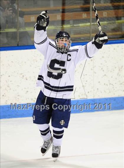Thumbnail 2 in Windsor/East Granby/Avon vs. Staples/Weston/Shelton (CIAC Division 3 Semifinal) photogallery.