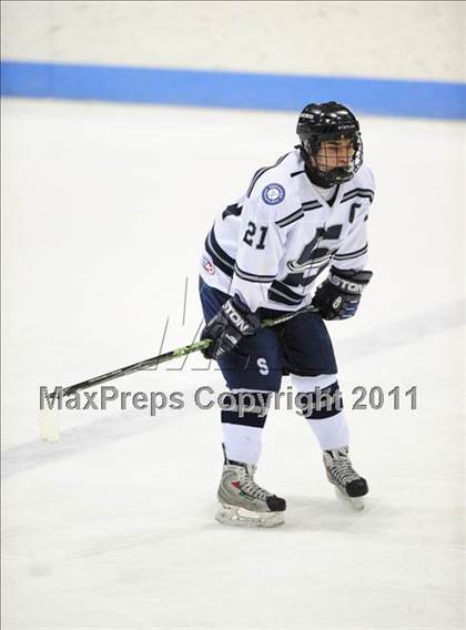 Thumbnail 1 in Windsor/East Granby/Avon vs. Staples/Weston/Shelton (CIAC Division 3 Semifinal) photogallery.