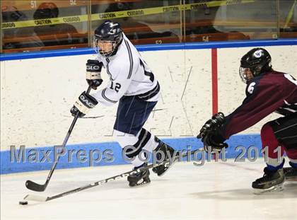 Thumbnail 1 in Windsor/East Granby/Avon vs. Staples/Weston/Shelton (CIAC Division 3 Semifinal) photogallery.