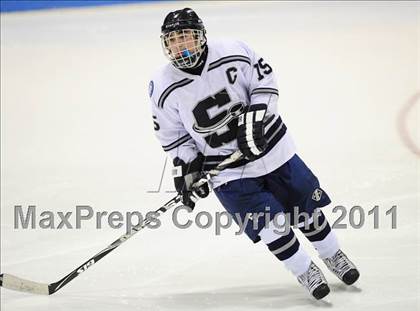 Thumbnail 1 in Windsor/East Granby/Avon vs. Staples/Weston/Shelton (CIAC Division 3 Semifinal) photogallery.