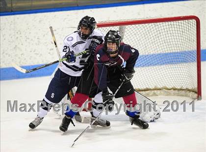 Thumbnail 3 in Windsor/East Granby/Avon vs. Staples/Weston/Shelton (CIAC Division 3 Semifinal) photogallery.