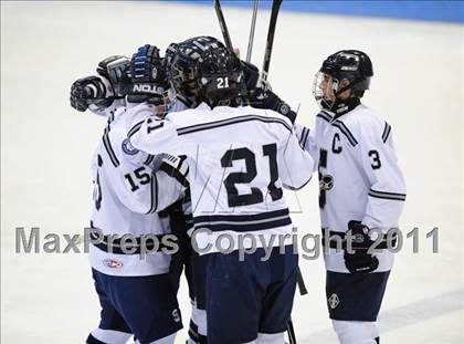 Thumbnail 3 in Windsor/East Granby/Avon vs. Staples/Weston/Shelton (CIAC Division 3 Semifinal) photogallery.