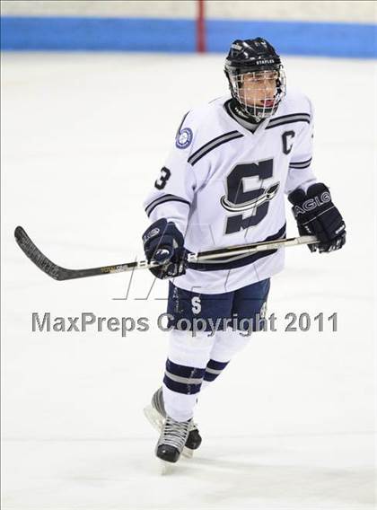 Thumbnail 1 in Windsor/East Granby/Avon vs. Staples/Weston/Shelton (CIAC Division 3 Semifinal) photogallery.