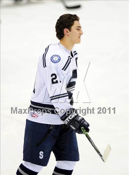 Thumbnail 2 in Windsor/East Granby/Avon vs. Staples/Weston/Shelton (CIAC Division 3 Semifinal) photogallery.