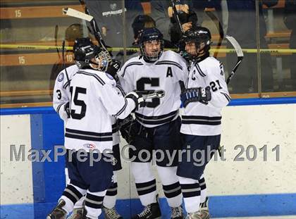 Thumbnail 1 in Windsor/East Granby/Avon vs. Staples/Weston/Shelton (CIAC Division 3 Semifinal) photogallery.