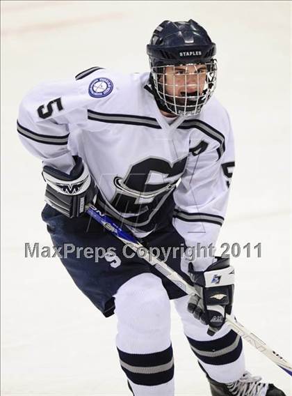 Thumbnail 2 in Windsor/East Granby/Avon vs. Staples/Weston/Shelton (CIAC Division 3 Semifinal) photogallery.