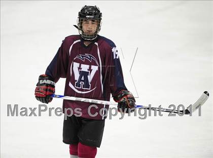 Thumbnail 2 in Windsor/East Granby/Avon vs. Staples/Weston/Shelton (CIAC Division 3 Semifinal) photogallery.