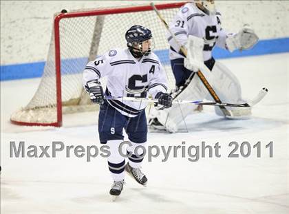 Thumbnail 1 in Windsor/East Granby/Avon vs. Staples/Weston/Shelton (CIAC Division 3 Semifinal) photogallery.