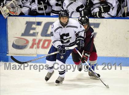 Thumbnail 2 in Windsor/East Granby/Avon vs. Staples/Weston/Shelton (CIAC Division 3 Semifinal) photogallery.