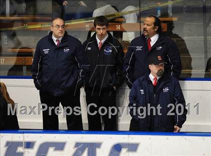 Thumbnail 2 in Windsor/East Granby/Avon vs. Staples/Weston/Shelton (CIAC Division 3 Semifinal) photogallery.