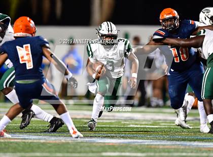 Thumbnail 2 in Central vs. Escambia (FHSAA 6A Final) photogallery.