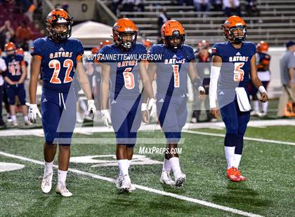 Thumbnail 3 in Central vs. Escambia (FHSAA 6A Final) photogallery.