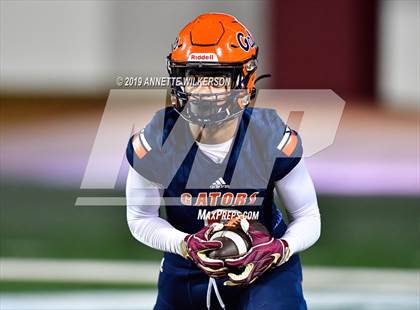 Thumbnail 1 in Central vs. Escambia (FHSAA 6A Final) photogallery.